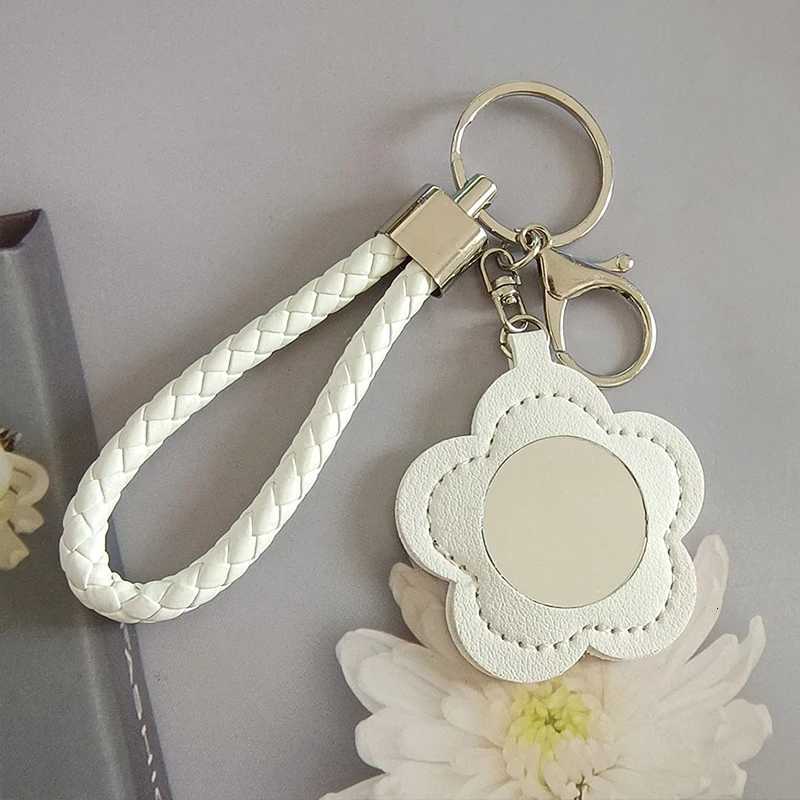 Creative Pu Leather Floral Mirror Keychain Portable Makeup Bag Pendant Handbag Decorations Hanging Ornament Car Trinket Gift W251021
