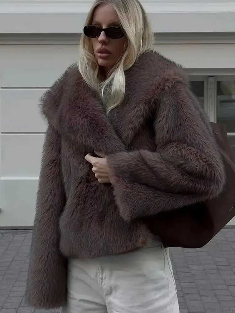 HH Autumn Winter Women Elegant Faux Fur Loose Casual Warm Long Sleeve Jacket Vintage Solid Fashion High Street Lady Outwear Y251105