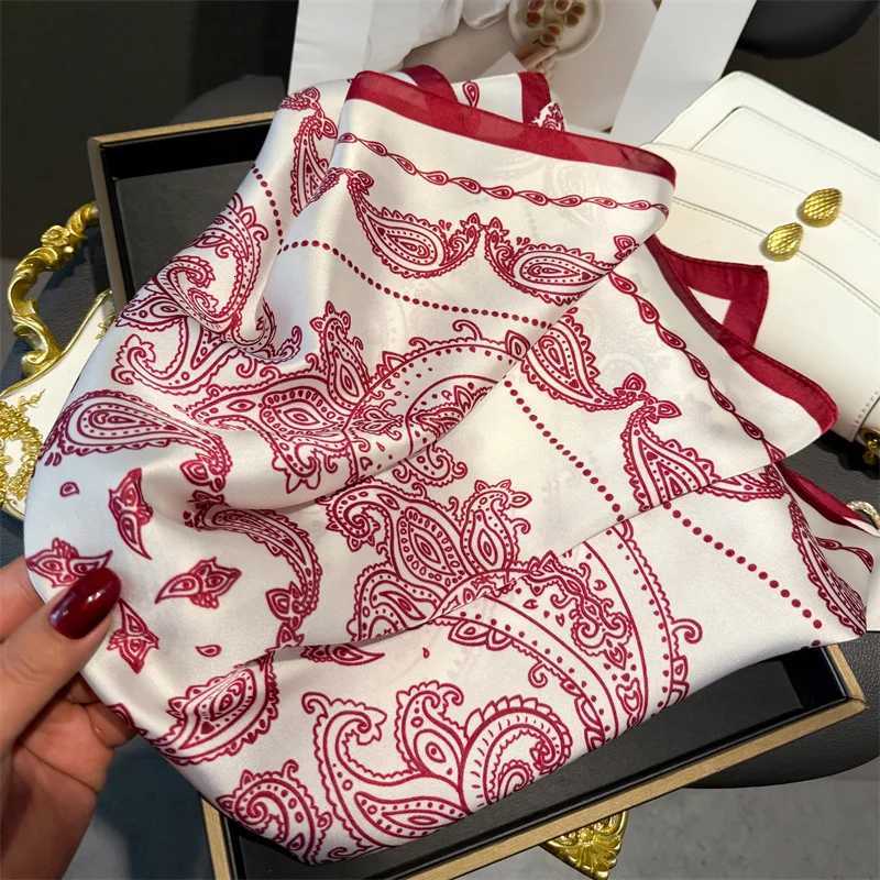 Luxury Paisy Print Square Scarf Soft Satin Scarf Neckerchi Popar Scarves Band Suit Scarf Tie Neck BagW251021