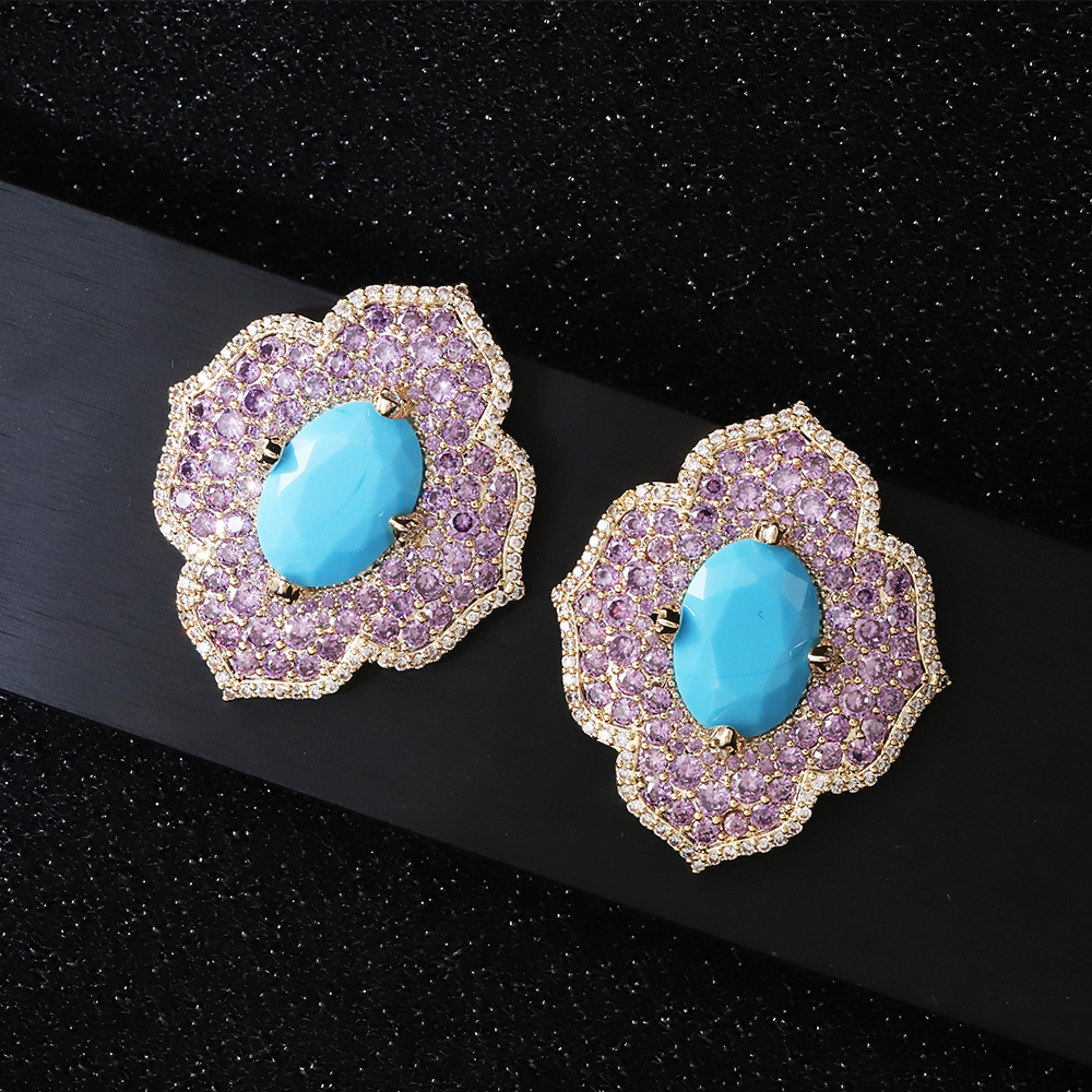 Gold earrings Zircon inlaid fashionable temperament classic retro elegant compact earrings free shipping Designer earrings luxury earrings