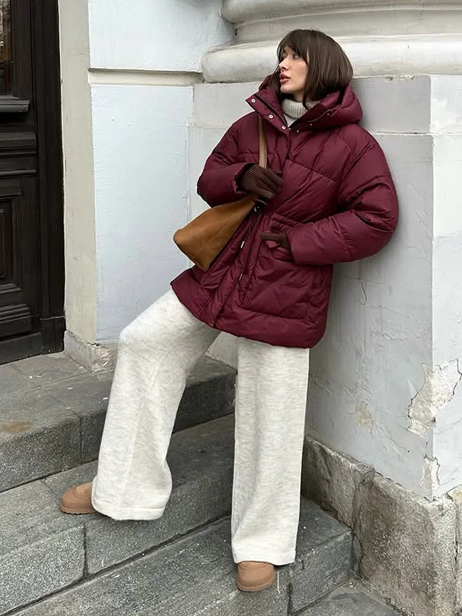 Bornladies 2025 Winter Women Wine Red Hooded Puffer Coat Drawstring Waist Zipper Warm Bread Jacket Outerwear 251021