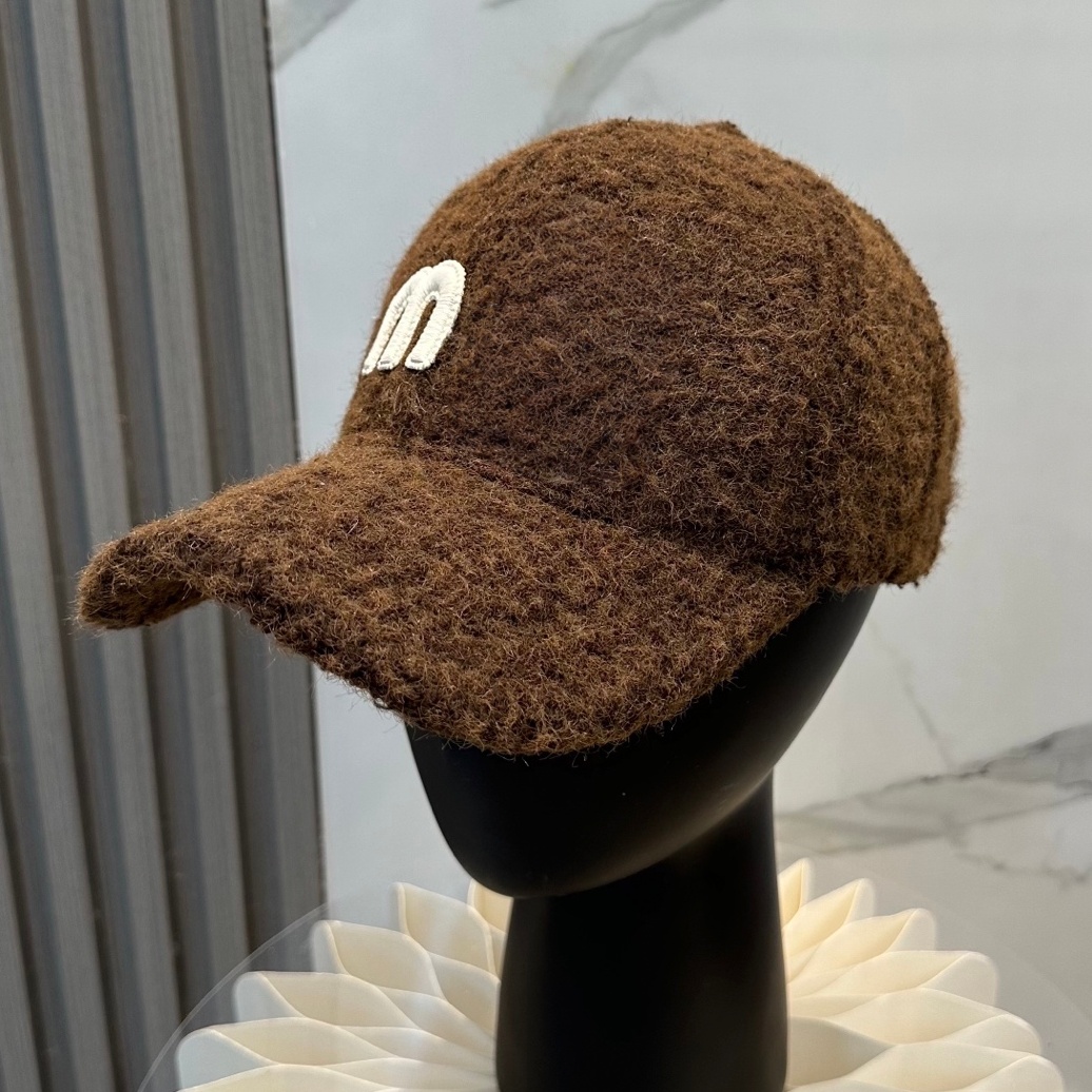 Ball Caps coffee lambskin baseball caps corduroy caps designer cap keep warm eras fitted cap men peaked cap embroidery cap unisex cap for autumn and wither