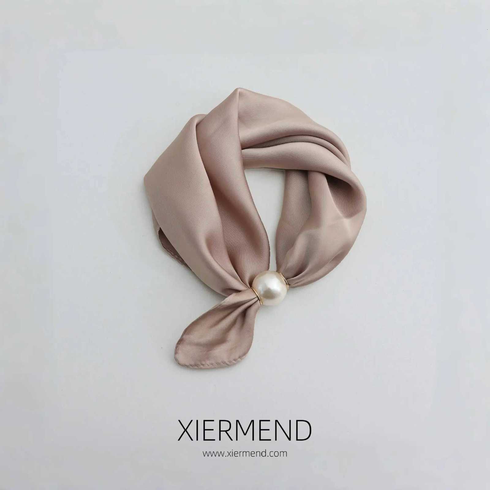 2025 Necklaces Pearls Magnetic Buckles Scarves Short Collarbones Clothing Accessories Neck Protection Women Solid Silk Scarves W251021