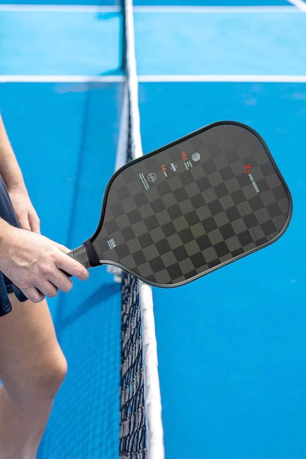 8K Carbon Fiber Face 6MM Pickleball Paddle Training Racket Honeycomb Core Professional Pickleball Racket Suitable for Beginner W251021