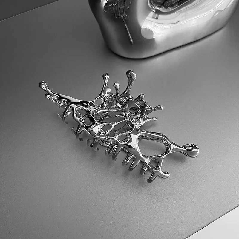 Y2k Geometric Claw Clips Women Large Metal Silver Color Korean Fashion Shark Hair Clips Grab Clamps Girls Hair AccessoriesW254021