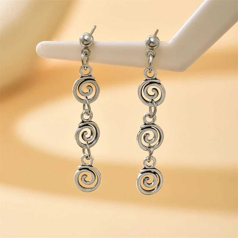Vintage Metal Spiral Dangle Earrings for Women Fashion Simple Geometric Swirl Long Drop Earring Piercing Ear Jewelry Accessories J251021