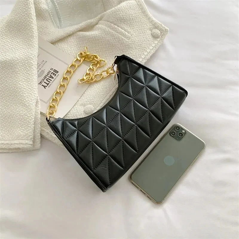 Womens Advanced Underarm Bag Trend Allmatch Shoulder Hobo Bag Chain Handbag Female Fashion Plaid Shopping Bag 251015