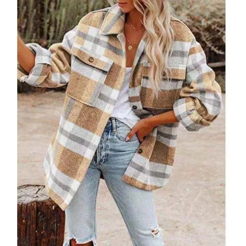 Autumn and Winter Longsleeved Loose Plaid Shirt Tweed Jacket Female 251021