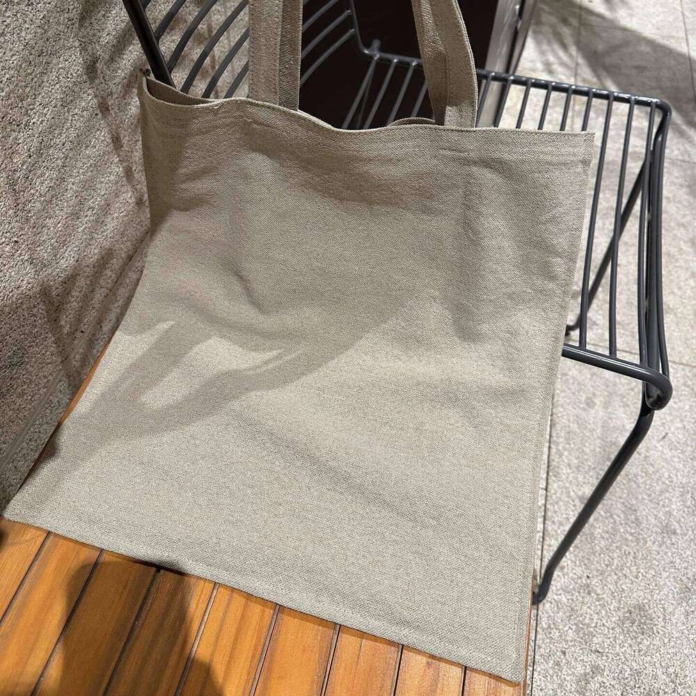 Line Sail Underarm Bag New Niche Design Large Capacity Storage Commuting Simple Handbag Casual Women One-Shoulder Tote Bag 251021