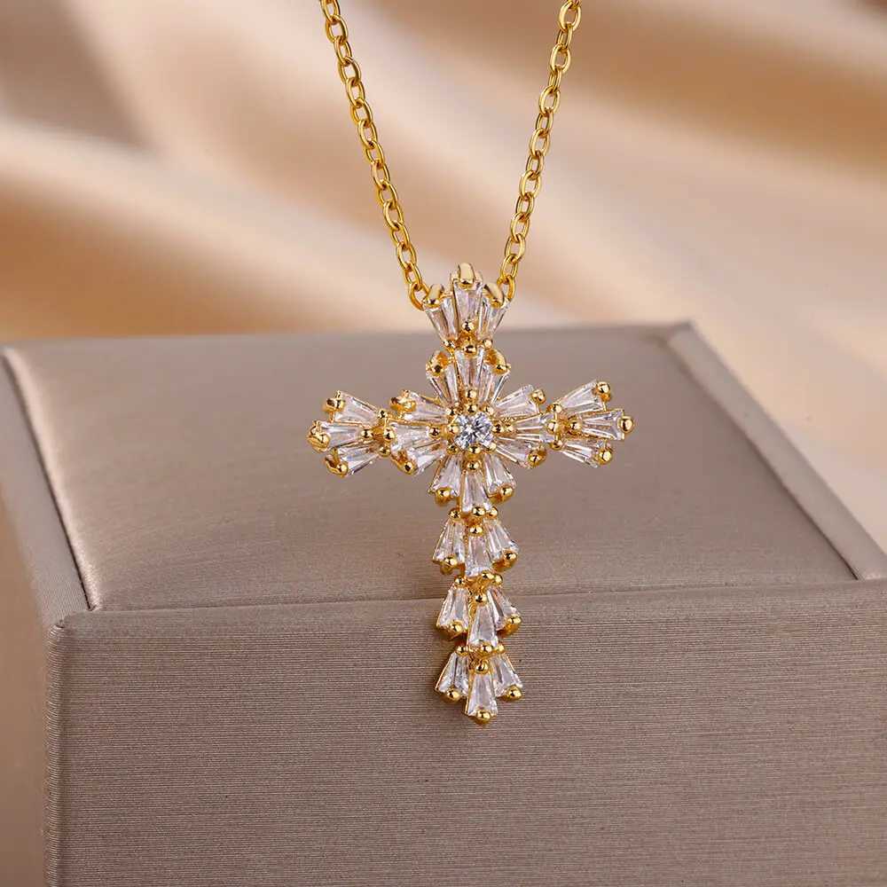 2025 Trend Goth Party Wedding Jewelry Gifts Zircon Cross Pendant Necklace for Women Gold Color Stainless Steel Necklace XJ250717