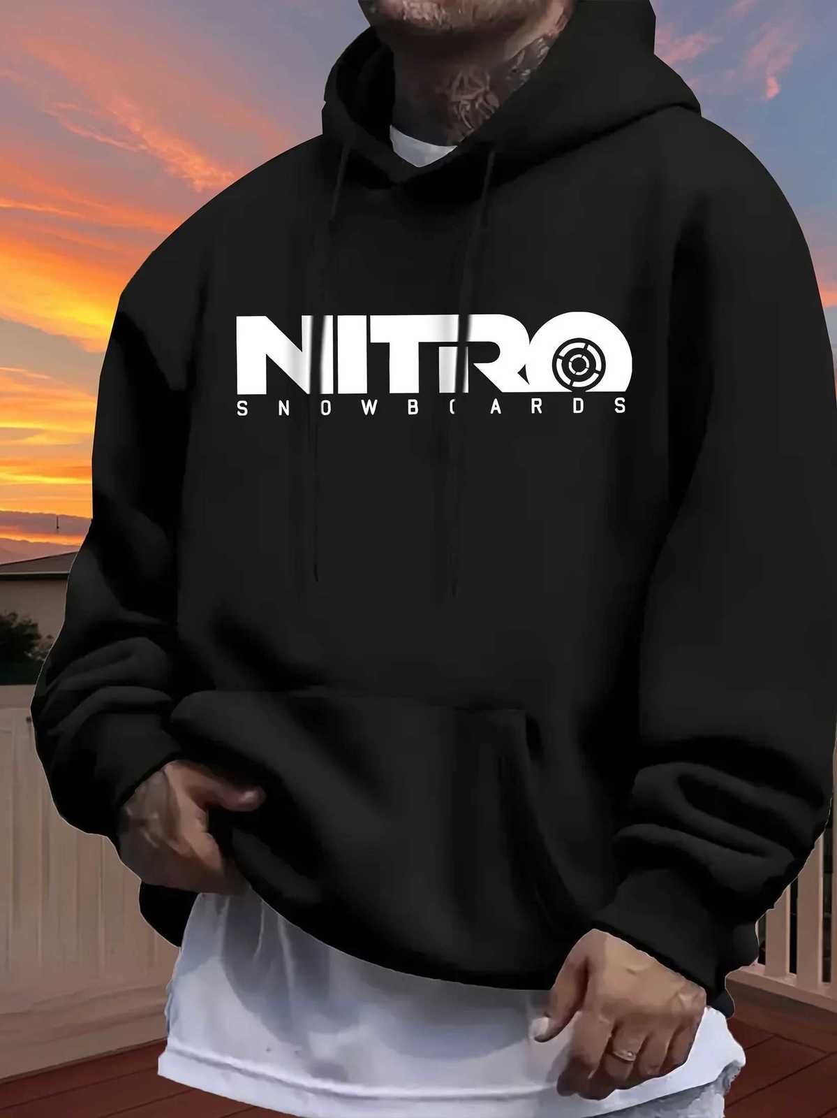 NITRO SNOWBOARDING Mens Casual Hoodie with Polar Lining Regular Fit for Autumn and Winter W251021