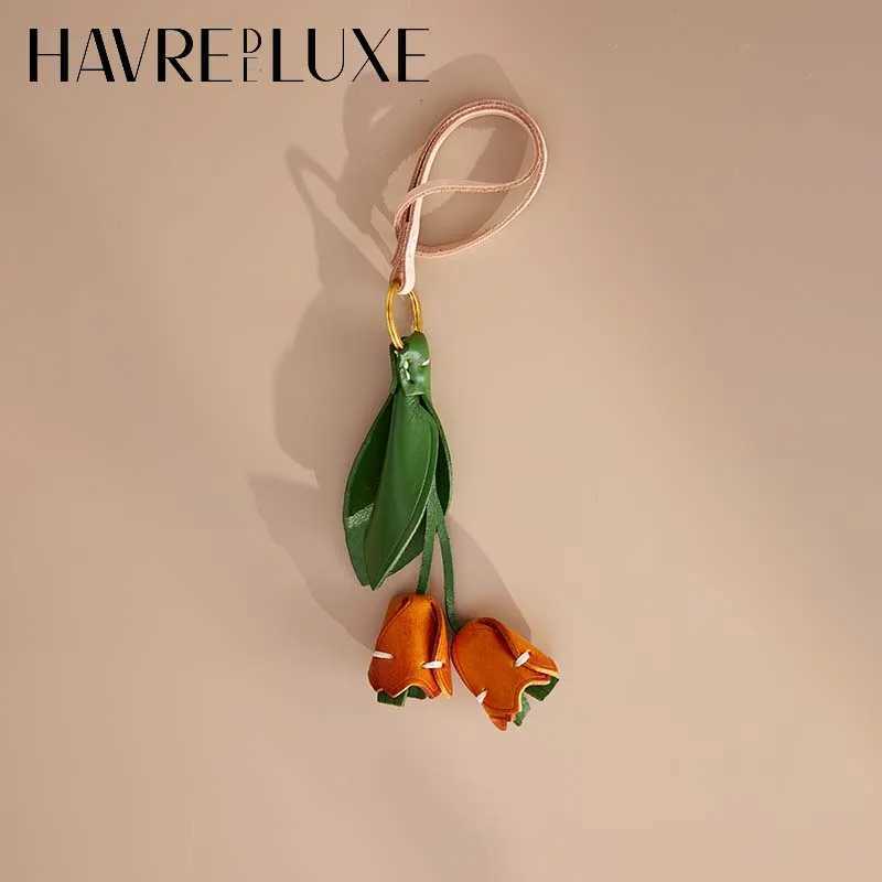 Flower cowhide leather bag charm for womens bag fashion advanced good texture hanging bag accessories J251121