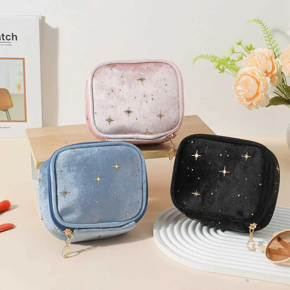 Mini Cute Square Cosmetic Bag Women Portable Earphones Lipstick Sanitary Napkins Storage Pouch Small Makeup Zipper BagsW251021