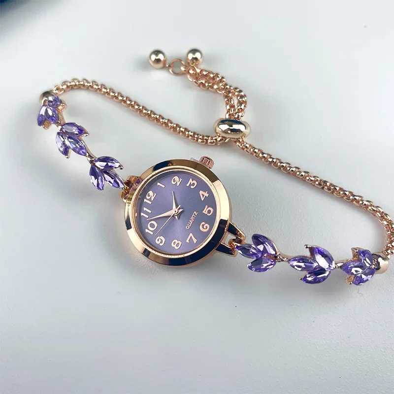 Elegant Women es Luxury Rhinestone Bracelet Quartz Reloj Mujer Girls Clock GiftWithout BoxXJ251021