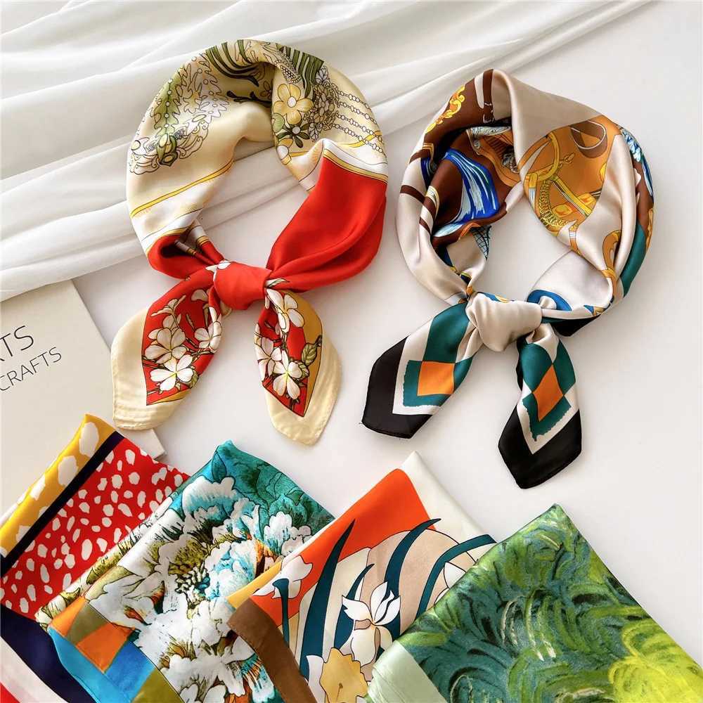 Spring Fashion Flower Silk Scarf 7070cm Square Scarf for Wen Fashion Decoration Bandana Soft Printed Holiday band ShawlW251021