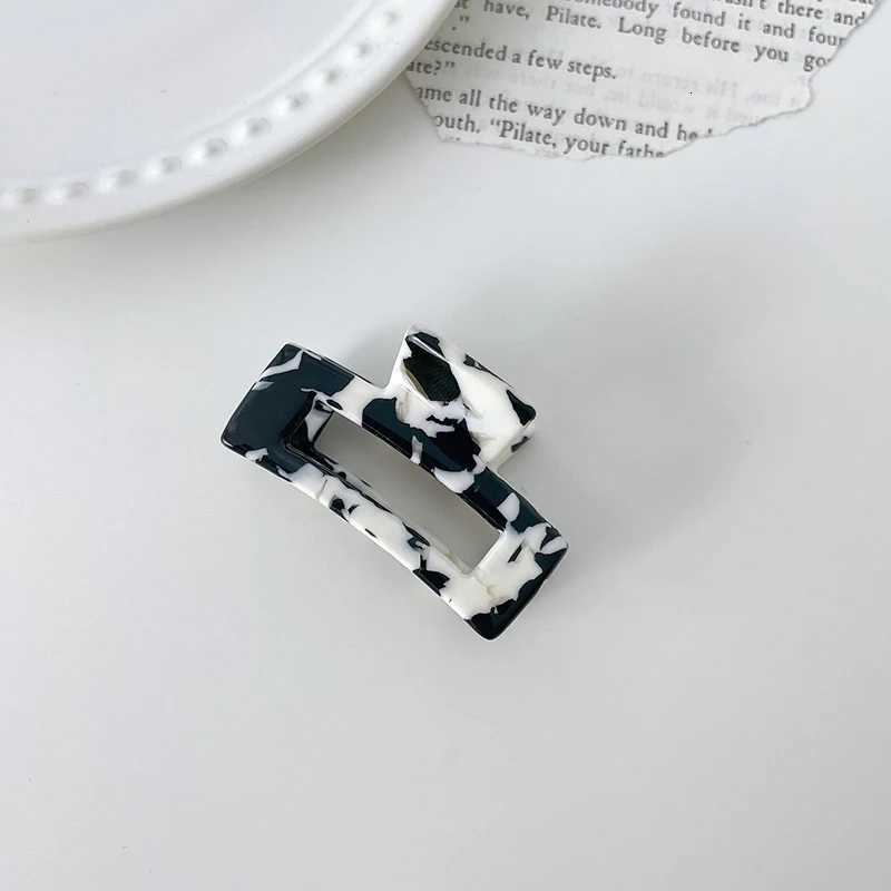 Korea 2023 Fashion New Women Small Hairpins Accessories Colourful Acrylic Rectangle Vintage Claw Clips For Girls Fine HeaddressW254021