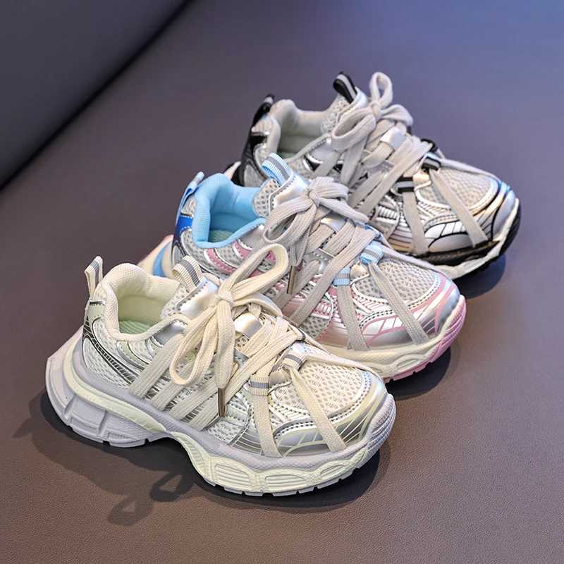 2025 Autumn Pink Sneakers Girl Sports Shoes Outdoor NonSlip Children Platform Sneakers Fashion LaceUp Designer Shoes For Boys C251021