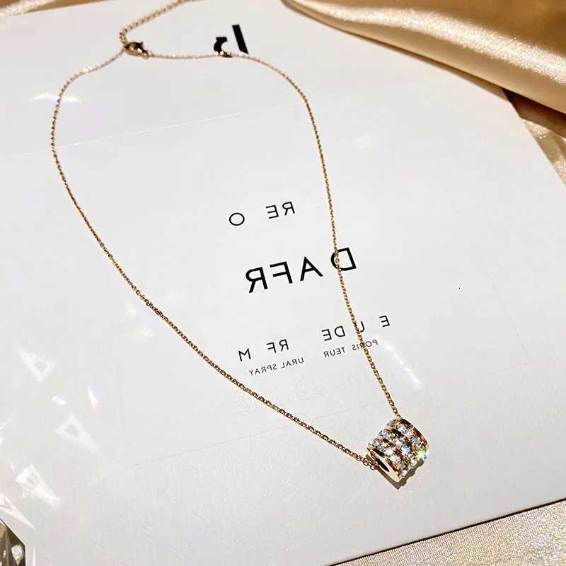 New Classic Titanium Steel Small Waist Necklace Korean For Woman Fashion Jewelry Luxury Neck Chain Sexy Girls Clavicle Chain1 D251021