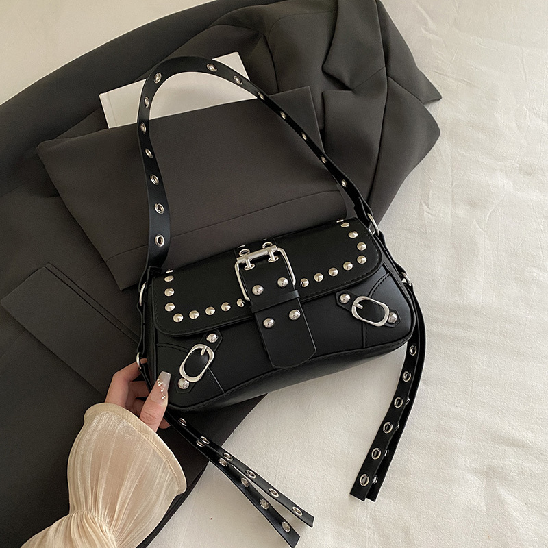 Autumn and Winter New Fashionable Cool Rivet Hot Girl Women's Shoulder Bag Personalized Luxury Handbag Underarm Bag Fashion Trend Designer Bag
