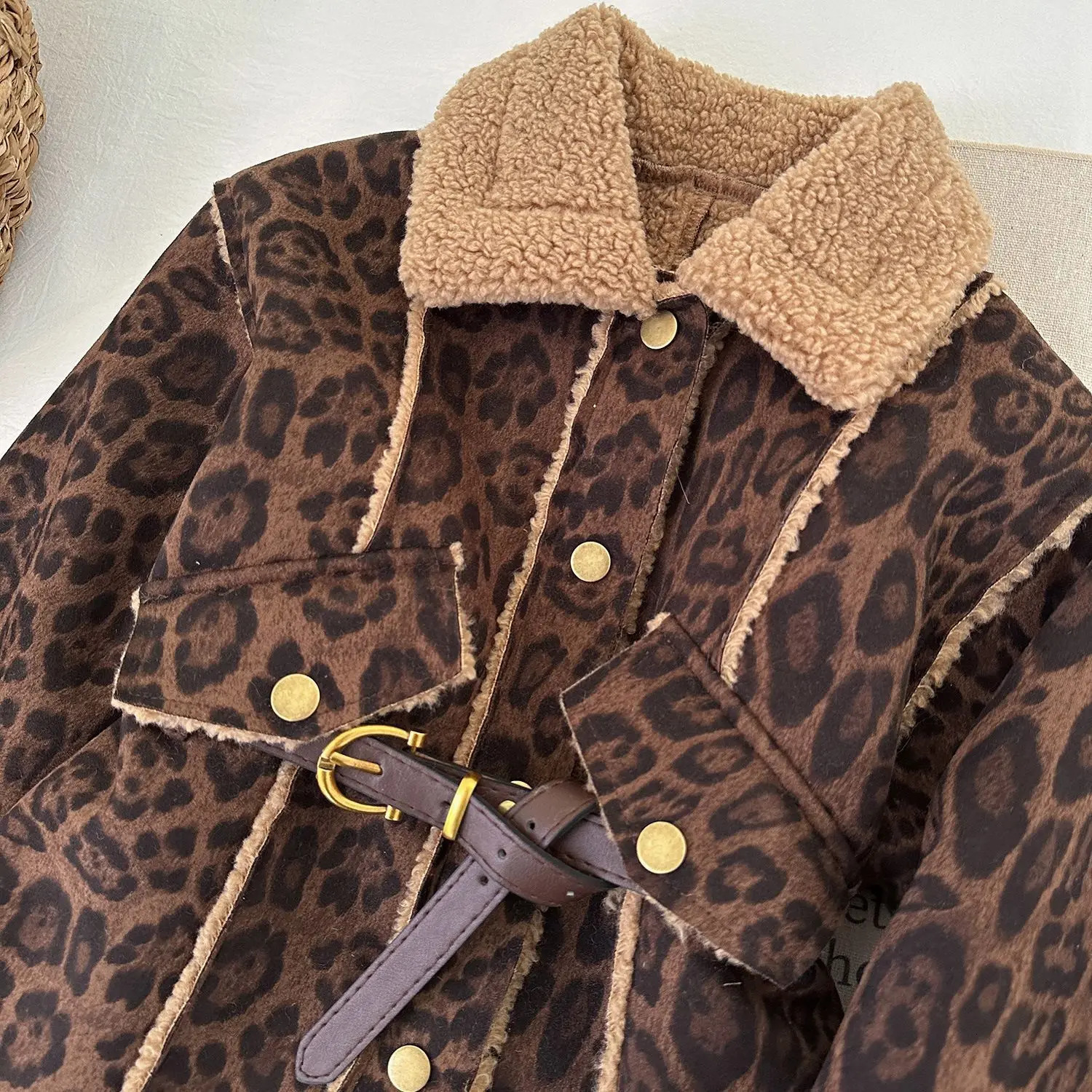 Ins Winter Children Girls Jackets Turn Down Collar Fleece Thick Warm Kids Baby Girls Outerwear Leopard Toddler Little Girls Coat 251017
