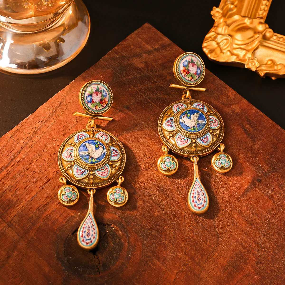 KEQIU Retro CourtStyle Rattle Earrings Medieval Ethnic Vintage Travel Peace Dove Design Fashion Jewelry Accessory J251021