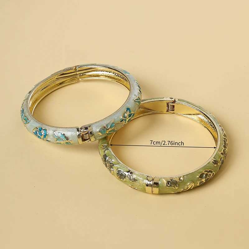 FTCY Vintage Enameled Bracelets For Women Flower Gold Color Cloisonne Bangles Elegant Womens Jewelry Gifts J251021