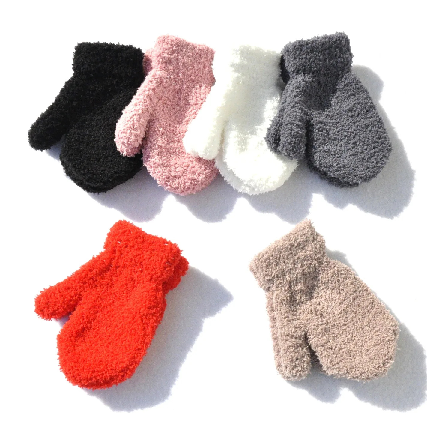 Baby Short Gloves Winter Coral Fleece Children Solid Knitted Plush Furry Full Finger Mittens Autumn Hand Warmer 14 Years Old 251021