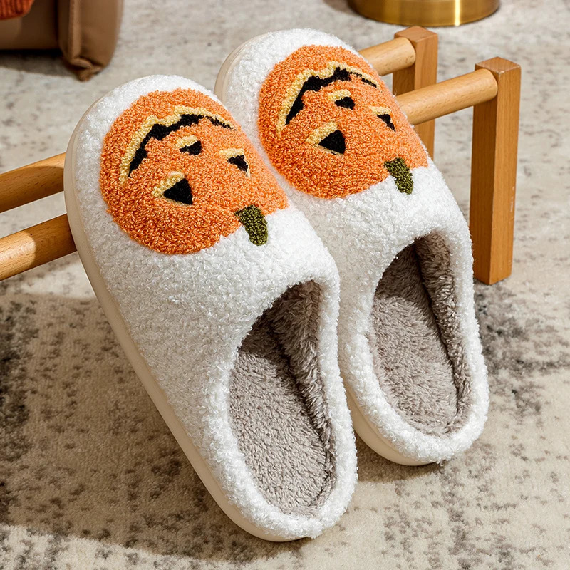 Classics Pumpkin Halloween Womens Slippers Winter Indoor Cartoon Comfort Home Bedroom Soft Causal Flat Plush Shoes for Gift 251021