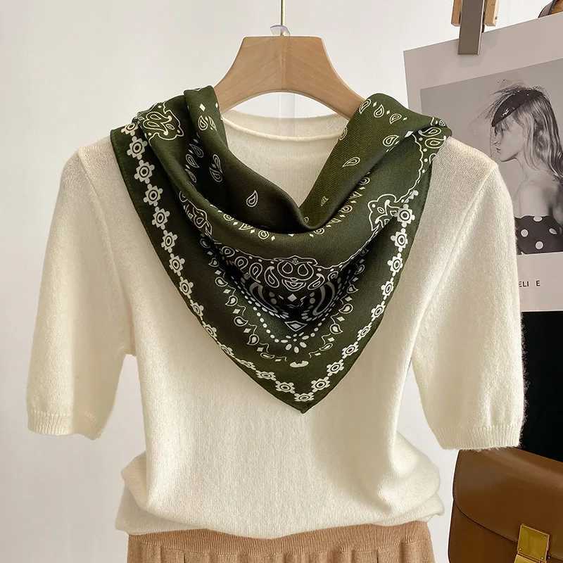 2024 Cotton Square Scarf Wen Luxury Print Spring Neck Tie Shawl Wraps Fa 70cm Hair Hand Wrist kercheif Hijab BandanaW251021