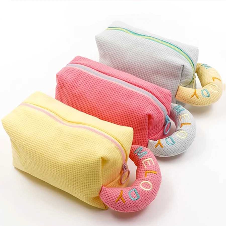 Cream Color Portable Cosmetics Storage Bag Large Capacity Makeup Bag Cute Stationery Storage Bag Suitable for Daily NecessitiesW251021