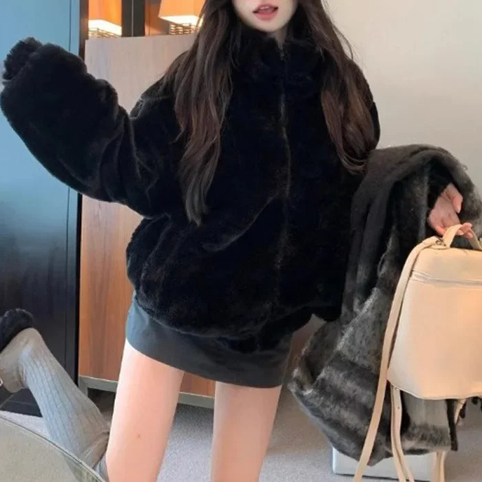 Lamb Fur Jacket Women Plush Loose Thickened Autumn Winter Short Coat Stand Collar Warm Cotton Clothes Korean Style Outerwear 251021