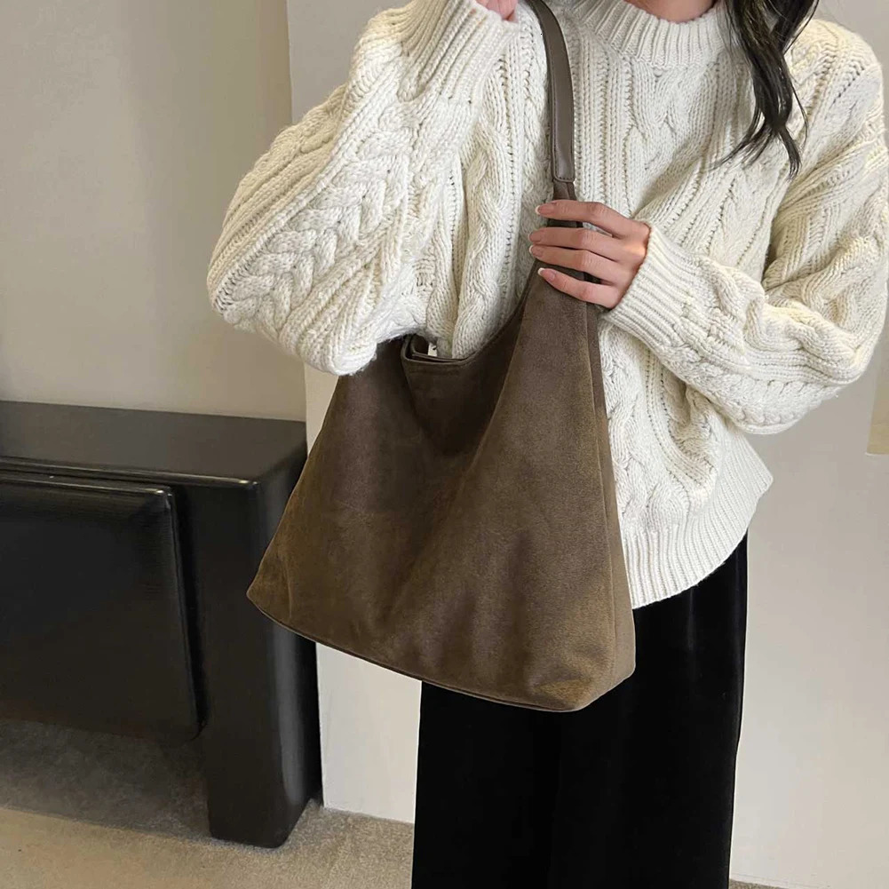 Women Suede Shoulder Bag Retro Single Shoulder Bag Large Capacity Trendy Work Hobo Solid Color Vintage Hobo Bag Top Handle Bag 251021