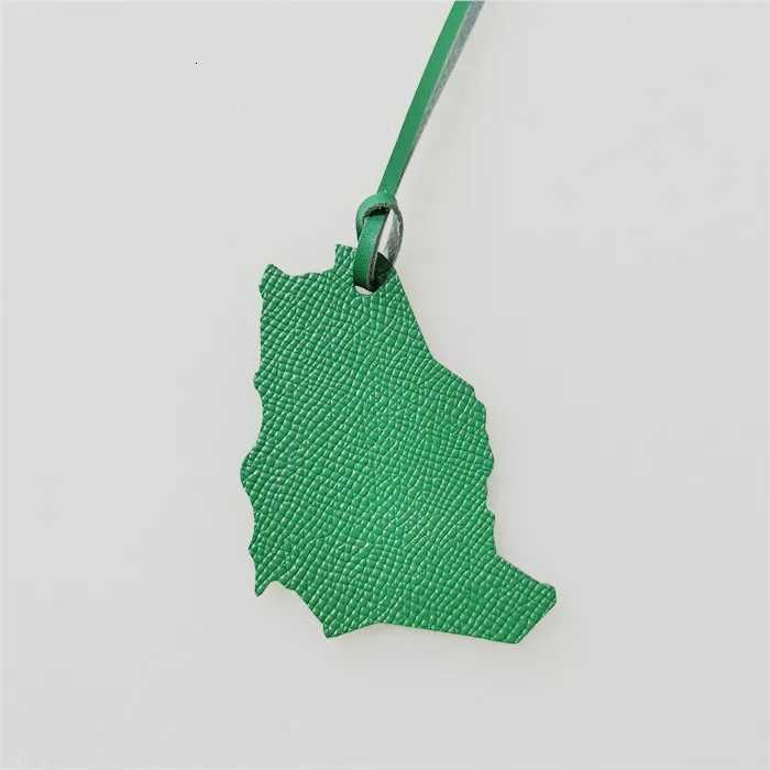 Genuine Saudi Arabia National Map Leather Keychain Ladies Women Bags Backpack Pendant Charm W251021