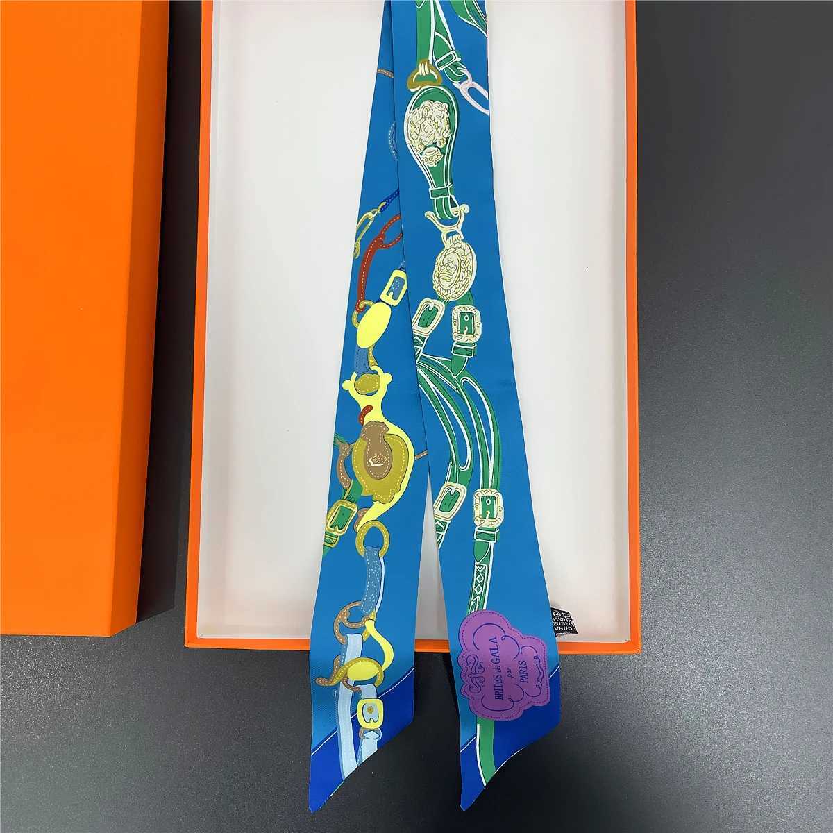 2024 Brand Design New Rope Silk Scarf Luxury Scarf Wen Foard Skinny Bag Scarves Fashion Hair band Neckerchi For LadyW251021