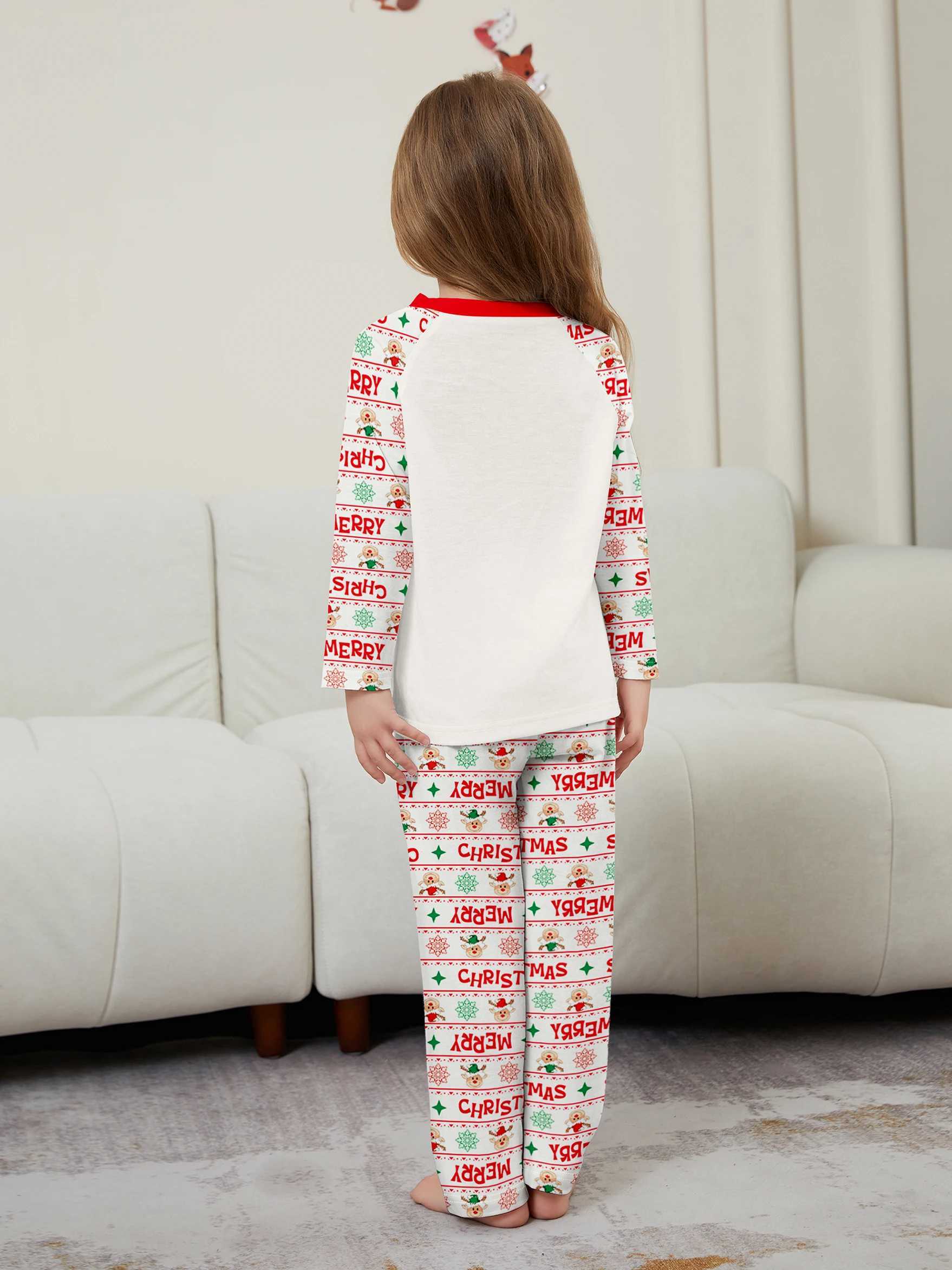 Christmas Family Sleepwear Set Cartoon Reindeer Merry Christmas Print Red White Pajamas L251021GGD7