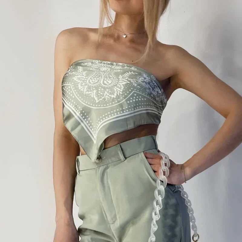 Women Scarf Fashion 70cm Paisley Printed Hijab Scarf Satin Bandana Head Scarfs Female Square Headband Woman Hair Accessory W251021