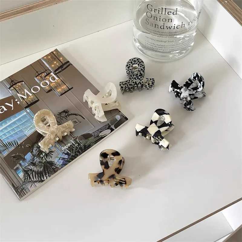 1PC Acetate Scratch Clip Small Half Tie Hair Clip Women Hair Volume Less Advanced Feeling Shark Clip Back of Head HairpinW254021