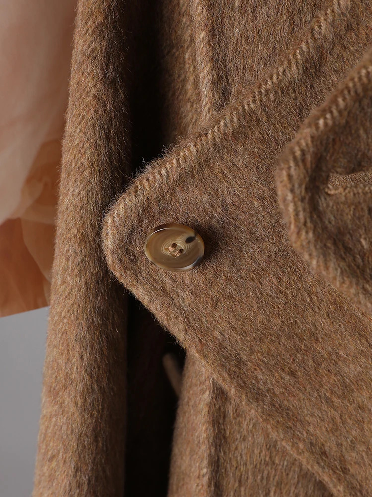 EWQ Brown Woolen Overcoat Office Trendy Women Scarf Collar Long Sleeved Long Outerwear Doublefaced Cashmere Coat Autumn 251017