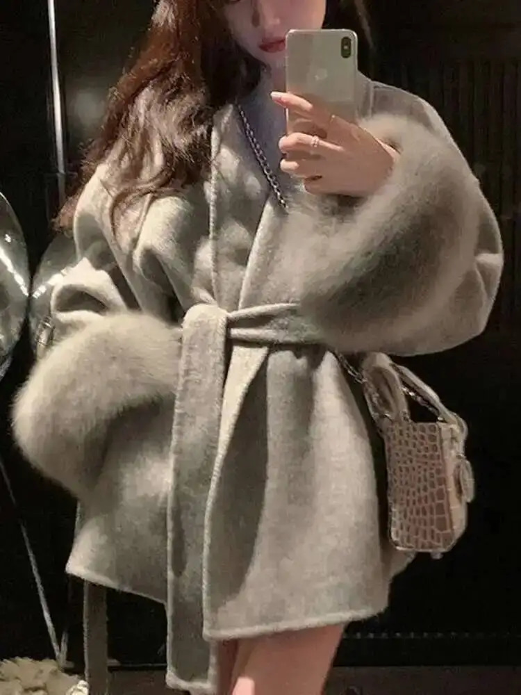 UCXQ Elegant OL Office Lady Overcoats Fur Patchwork Long Sleeve Woolen Coat Beautiful Womens Clothing Jacket Autumn Spring 251017