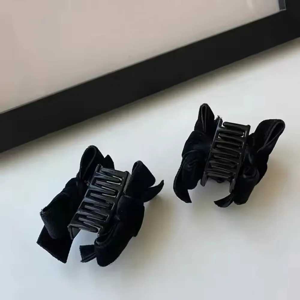 Korean 2pcs Sweet Black Red Bow Small Hair Claw Clip Princess Velvet Bow Hair Clip Claw Clamp Headwear Girls WomenW254021