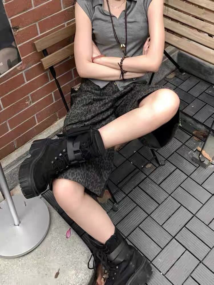 2025 plus size American style new autumn and winter leopard print seven quarter pants for women's designer work pants, loose straight leg slim fi