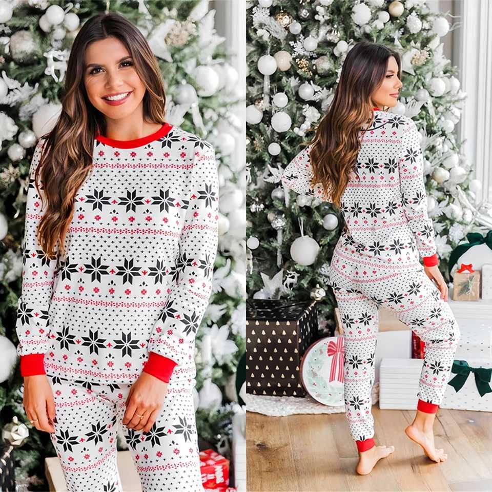 Family Matching Christmas Pajamas Vintage Christmas Elk Print Mother Kids Baby Pijama Childrens loungewear Womens Pajama Set L2510213DB4