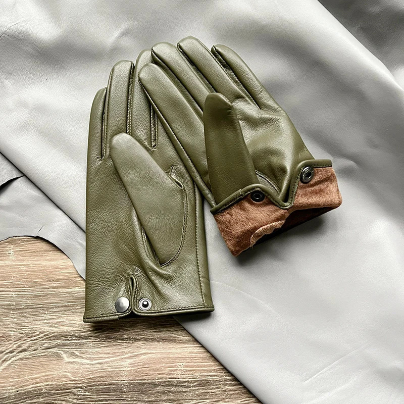 Mens Genuine leather gloves Elegant Army green Warm Gentleman sheepskin gloves in winter Wrist snap fastening 251020