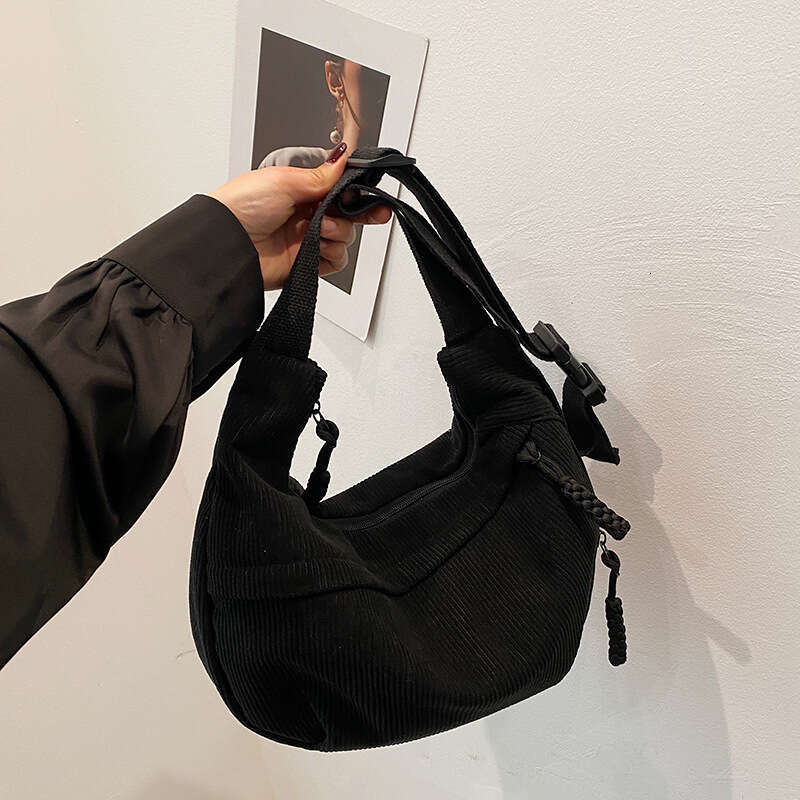 Casual Solid Color Velvet 2025 Spring New Trendy Simple Shoulder Large Capacity Commuting Travel Crossbody Bag