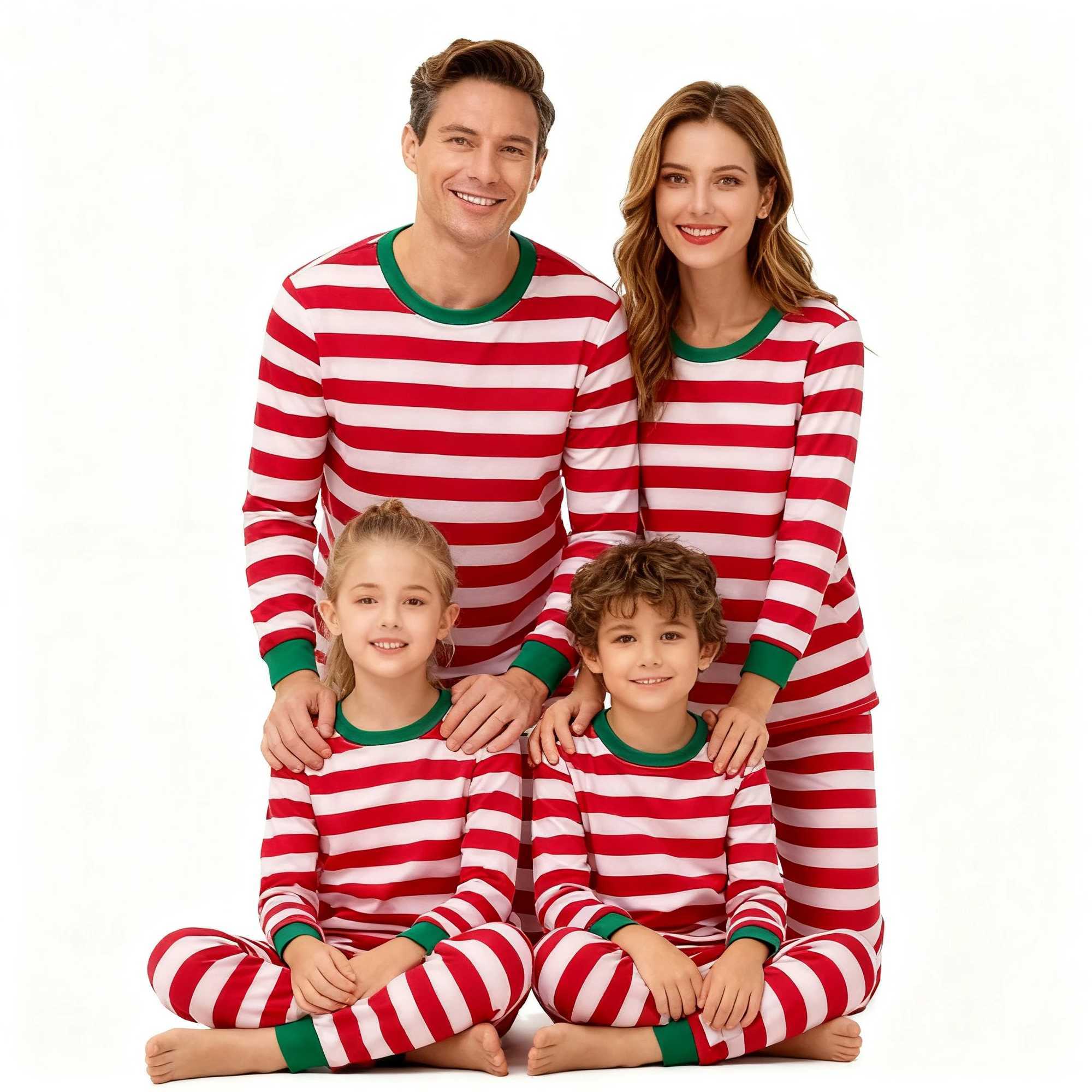 Family Matching Long Sleeve Pajamas Set Christmas Red White Striped Sleepwear for Dad Mom Children Festive Nightwear L251021MMRU