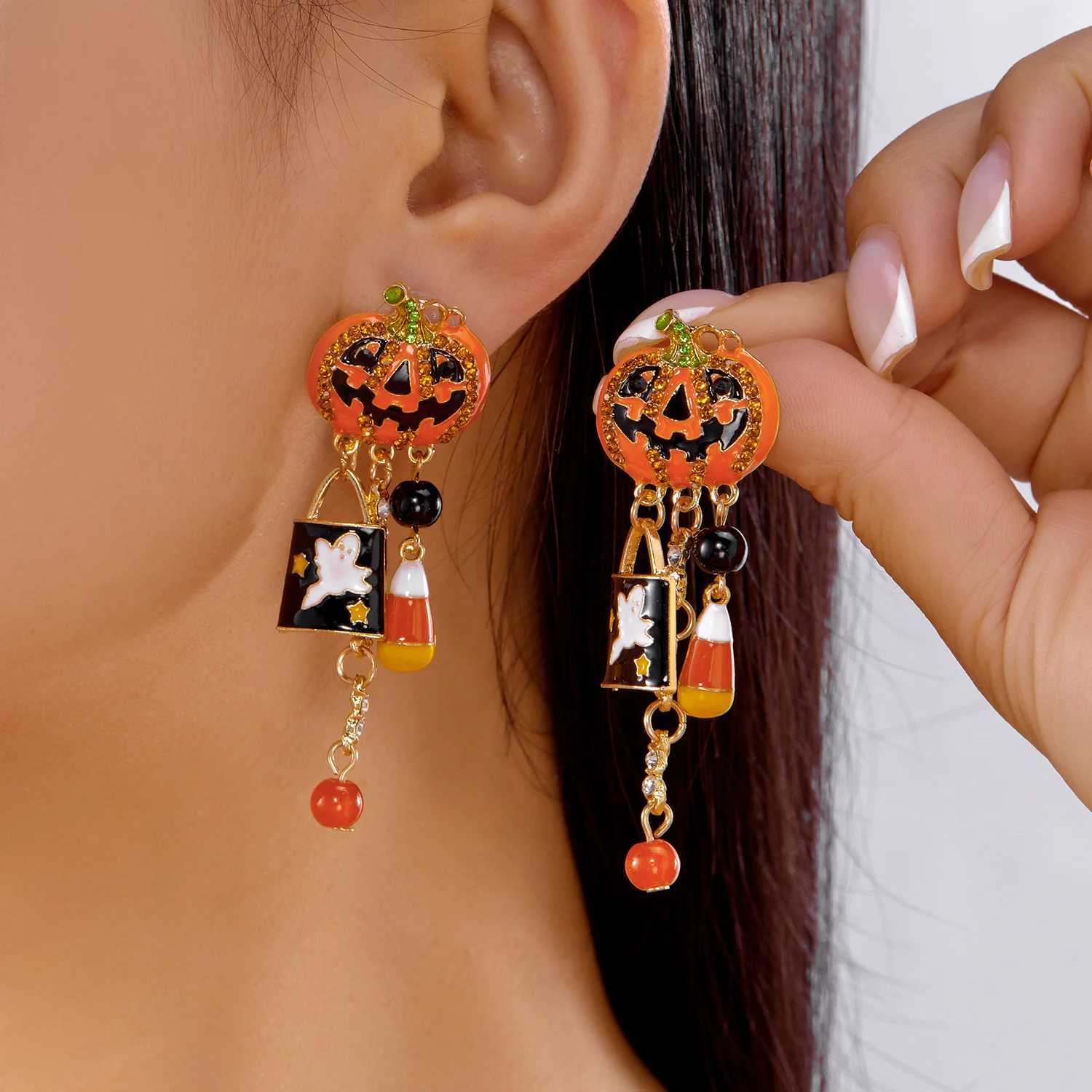 Exaggerated Halloween Pumpkin Dangle Earrings for Women Exquisite Pumpkin Skull Spider Tassel Earring Party Jewelry Gifts J251021