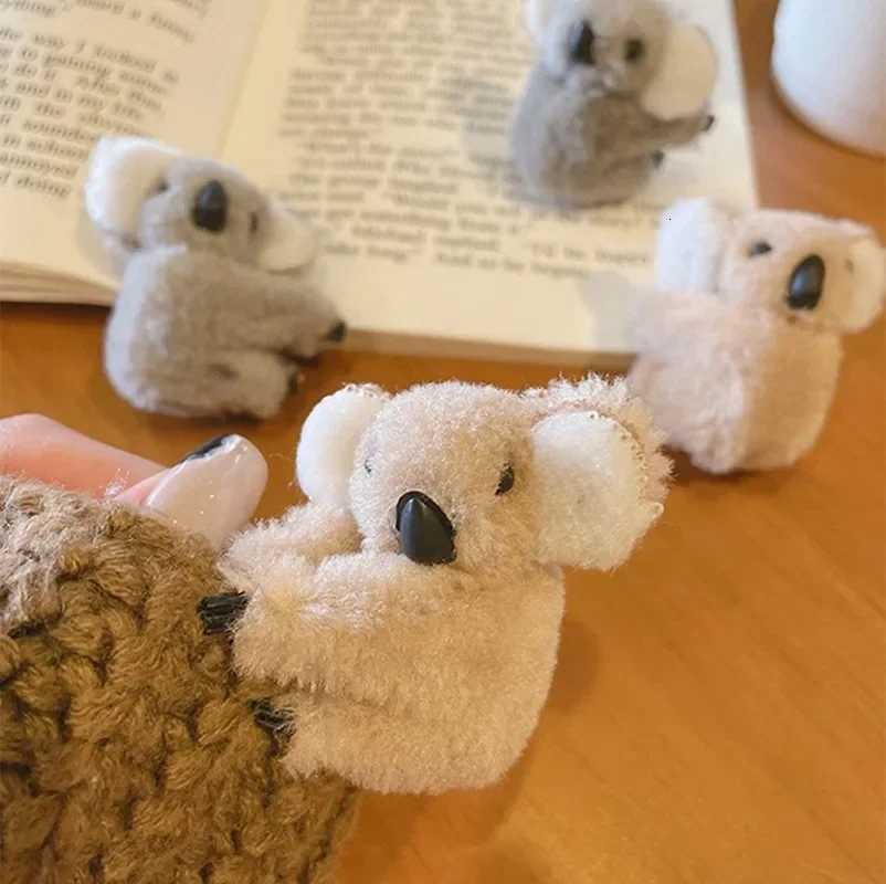 Super Plush Koala Bear Hair Clips Hairpins Cute Fluffy Animal Bobby Pin Hairslide for Girl Headwear Koala Barrettes AccessoriesW254021
