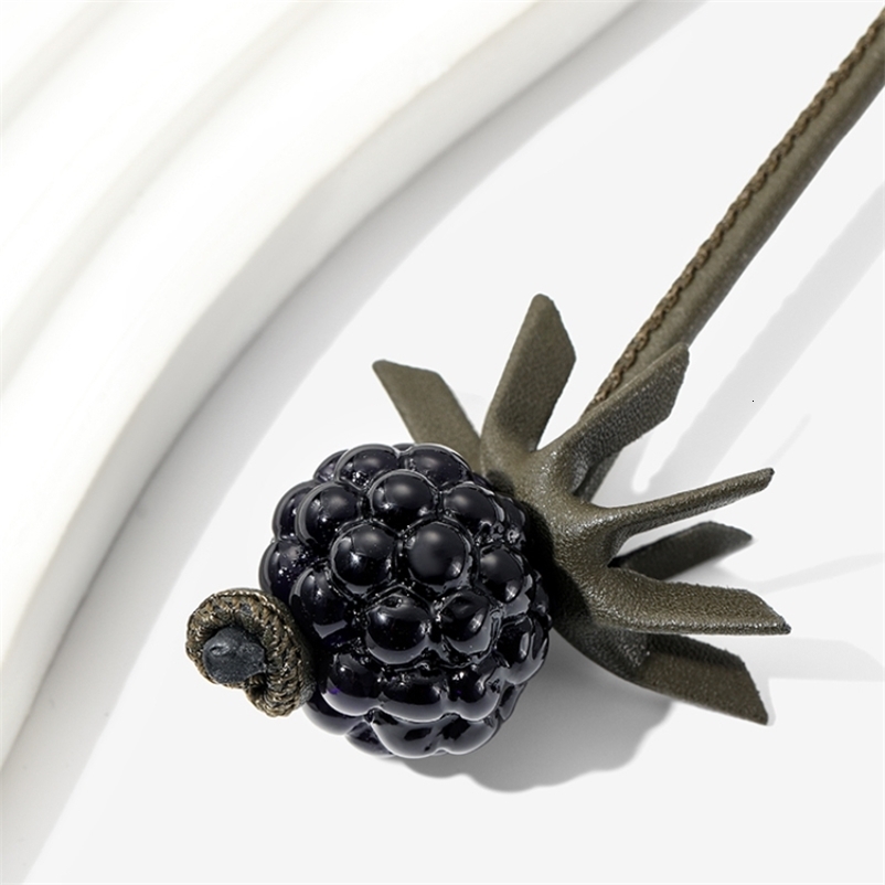 Berry Raspberry Tomato Cowhide Bag Charm For Womens Bag Fashion Decoration Pendant Hanging Bag Accessories 251016