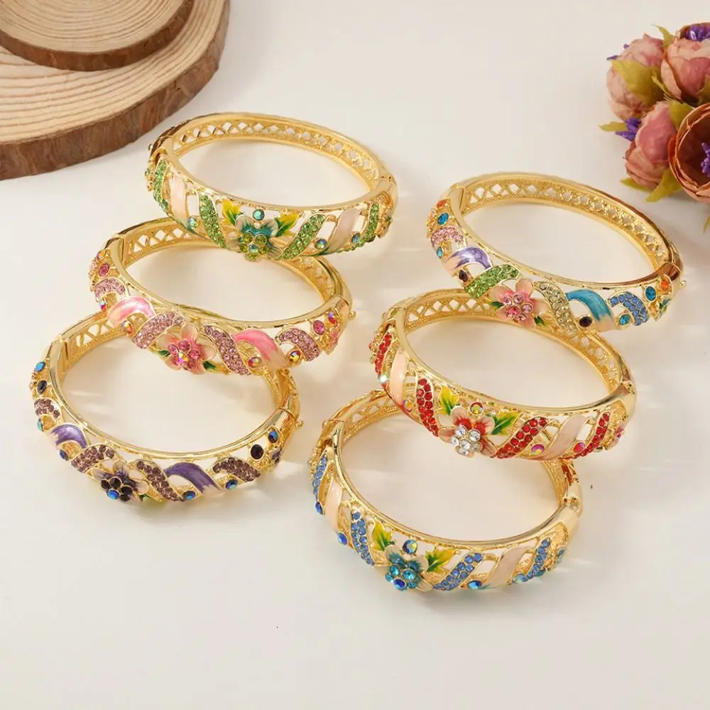 Double Bangle Vintage Cloisonne Bangle Chinese Classic Hollow Out Flower Bangle Ethnic Vintage Womens Hand Bracelet Girls 251017