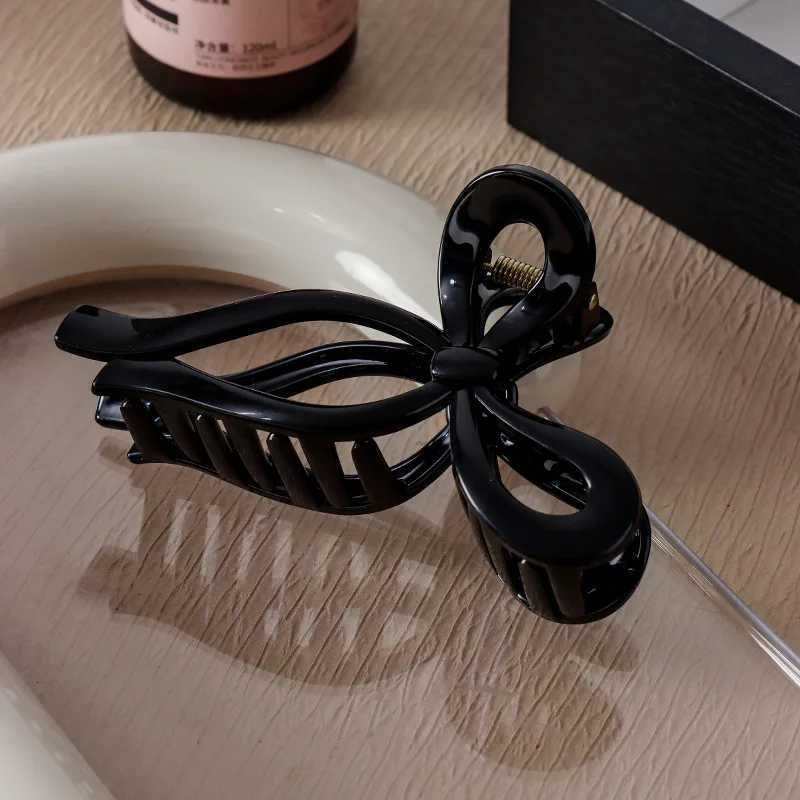 Soft silicone shark clips are safe and advanced Butterfly clips are shatterproof and unbreakable hair accessoriesW254021